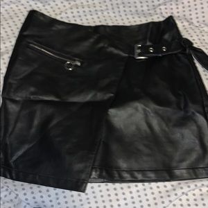 Pleather mini skirt